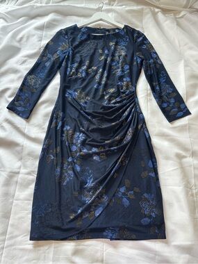 Jessica Howard Navy and Gold Floral Ruched Midi Dress